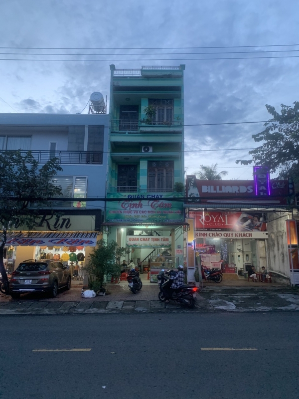 Bán nhà đường Lê Hồng Phong, phường Quang Trung, TP KonTum.